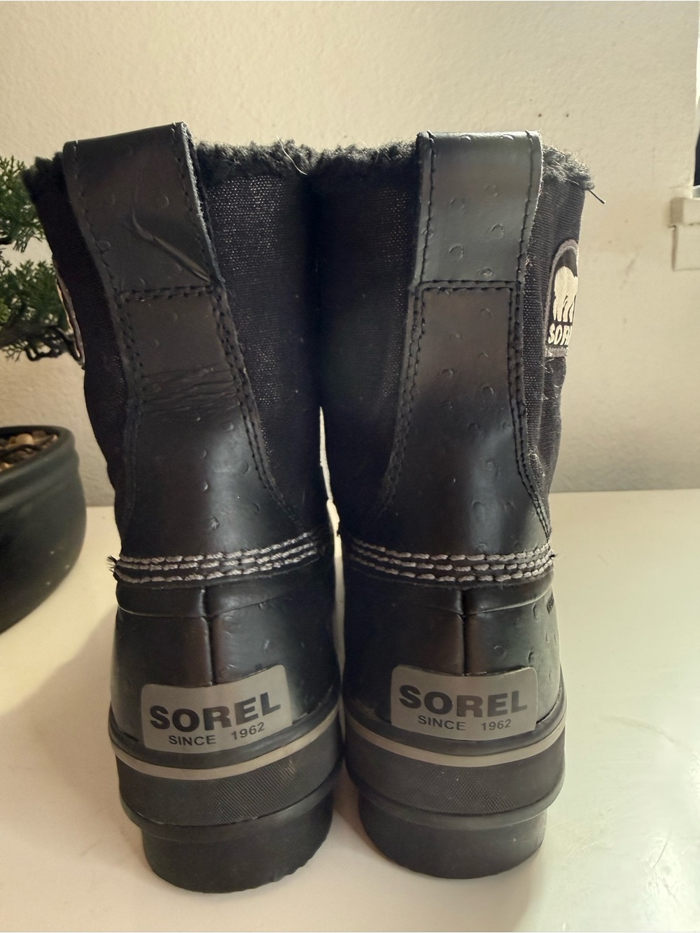 Sorel Tívoli waterproof women size 7 black Insulated Lace-Up Winter Boots - Picture 4 of 6